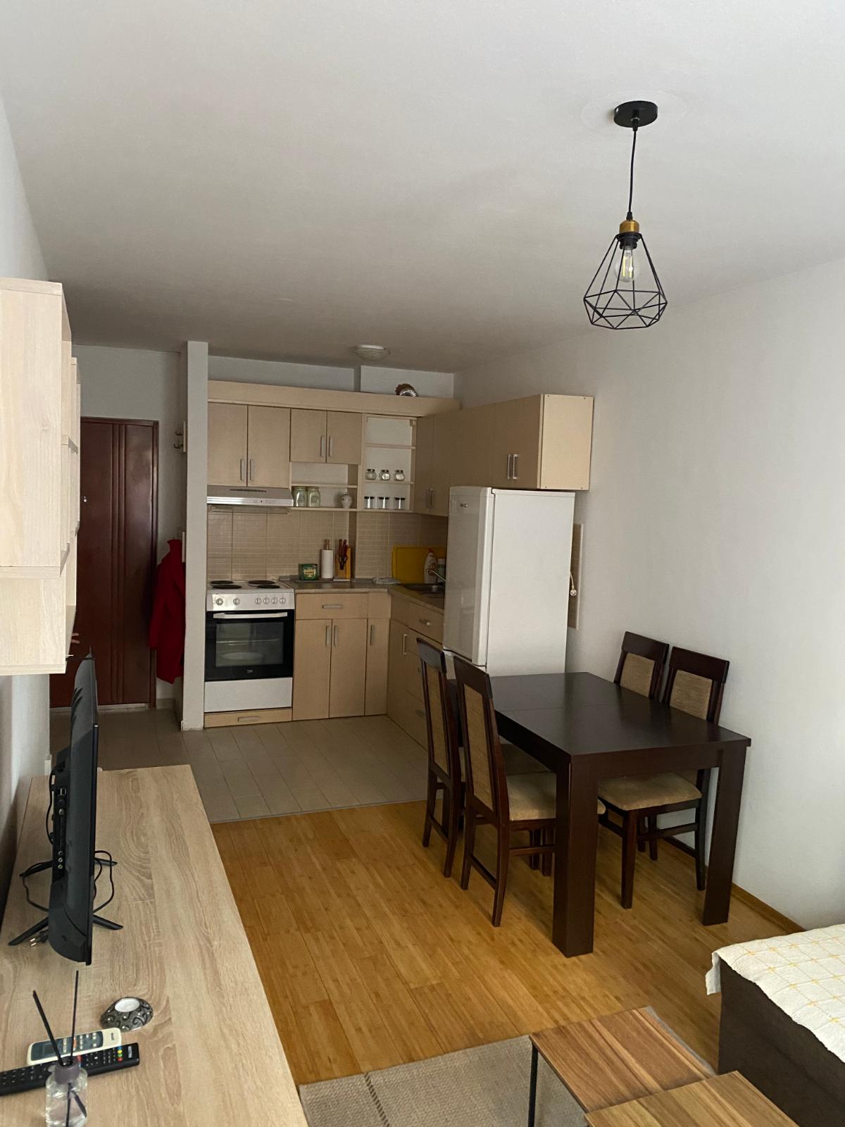 stan jednosoban iznad Djurica 04