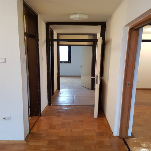 Jug-Bogdana-83-82-038