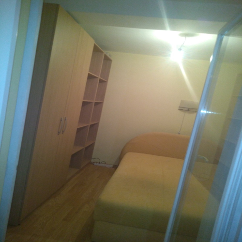 oglas-stan-slatka-tajna-garsonjera-01