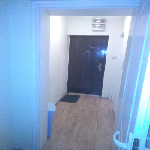 oglas-stan-slatka-tajna-garsonjera-03