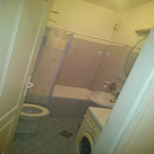 oglas-stan-slatka-tajna-garsonjera-05