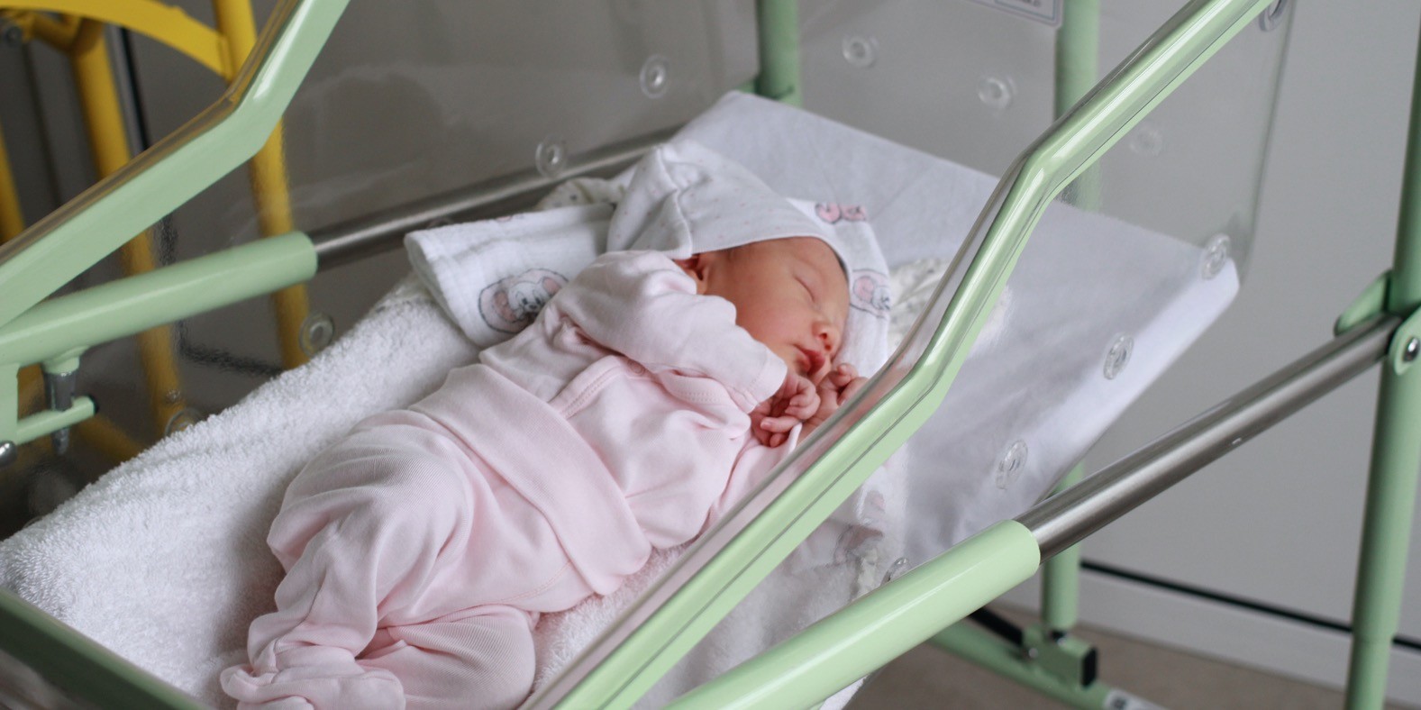 DOBOJ: U protekla 24 časa rođena jedna djevojčica i tri dječaka