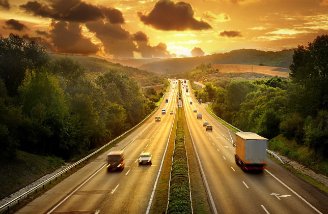 PUTEVI: Saobraćaj bez većih zastoja i posebnih ograničenja