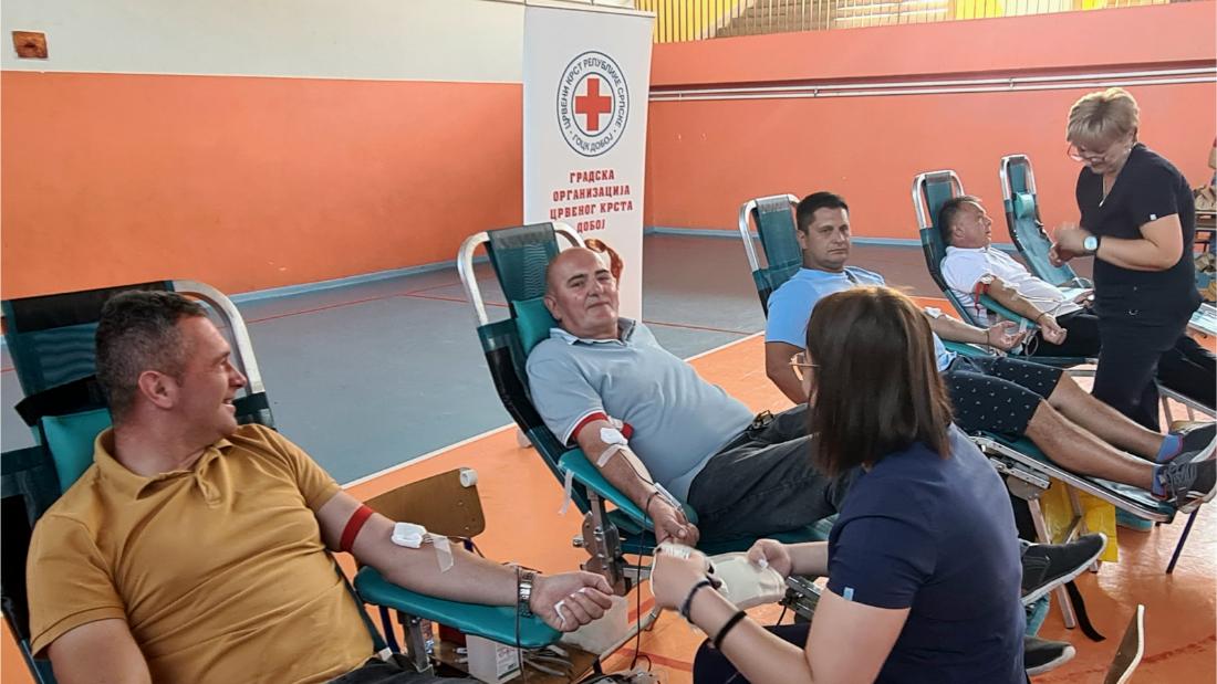 U Doboju prikupljene 64 doze krvi: Akcija Crvenog krsta okupila davaoce iz svih sektora