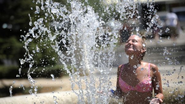 NASTAVLjA SE TOPLOTNI TALAS: Upozorenje za cijelu Republiku Srpsku