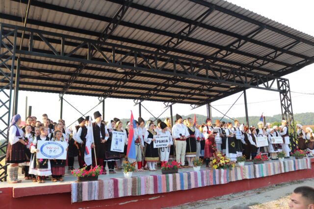 Uspješno održana 7. Petrovdanska smotra folklora u Donjoj Grapskoj (VIDEO)