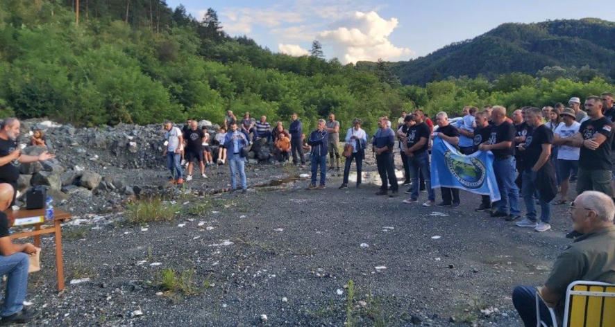 Borba za život: Mještani Rječice i eko aktivisti protiv novog kamenoloma i eksploatacije kamena na Ozrenu