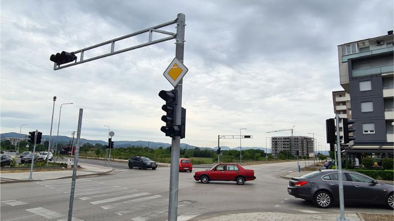 DOBOJ: Postavljanje tri semafora na raskrsnicama sa visokim saobraćajnim rizikom