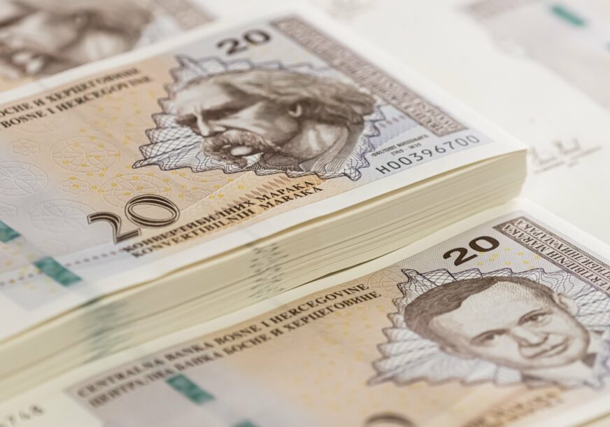 Cvaja više ne prolazi: Policajci u Srpskoj sve češće prijavljuju građane zbog DAVANJA MITA