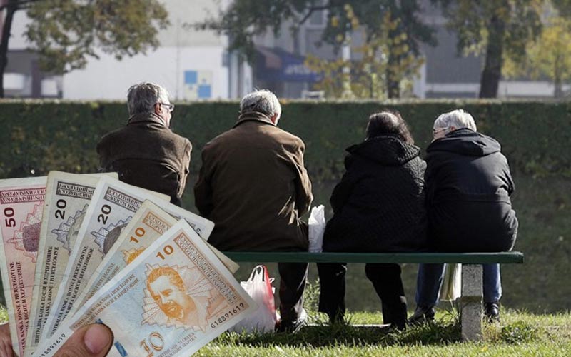 Federacija dijeli po 250 KM penzionerima – u Srpskoj ni marke!