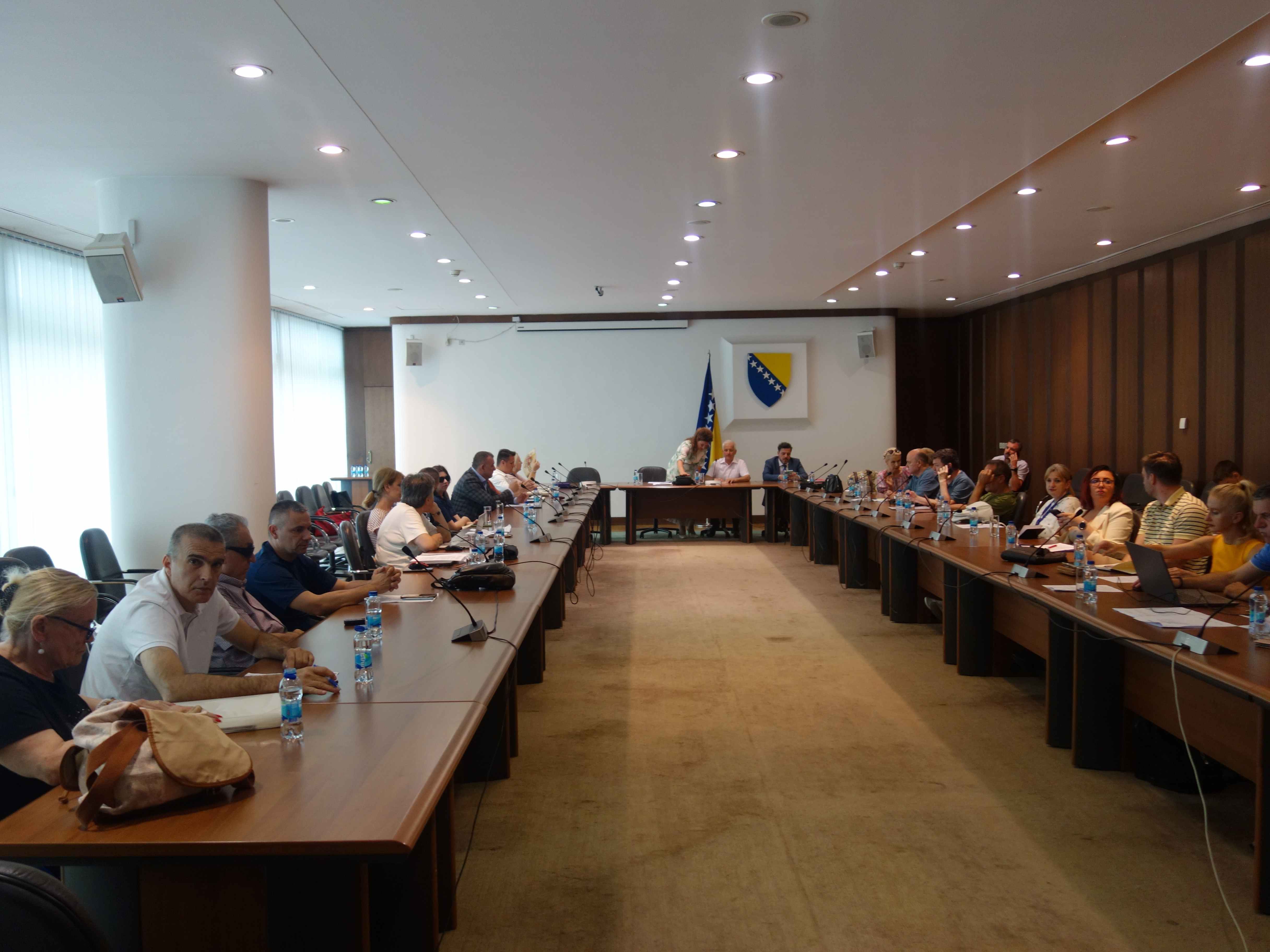 Pokrenuta inicijativa za uklanjanje prepreka osobama s invaliditetom u državnim institucijama