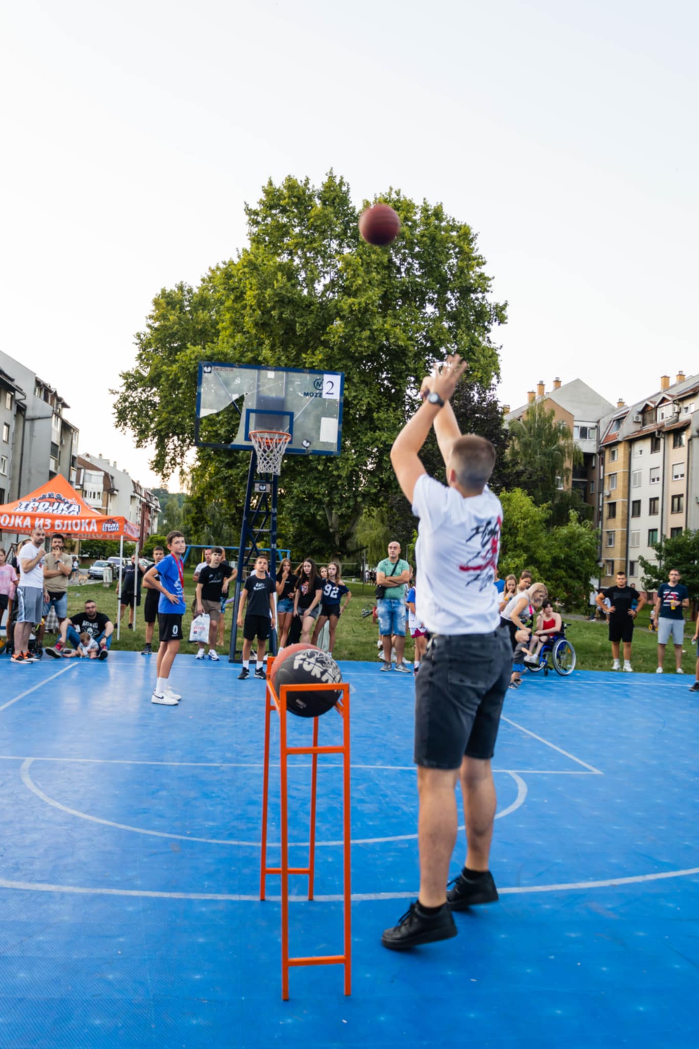 Trojka iz bloka Doboj avgust 03