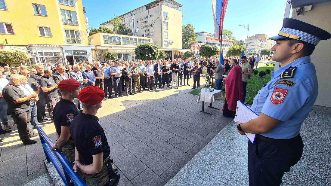 DOBOJ: Obilježene 33 godine od osnivanja Petog odreda Specijalne policije