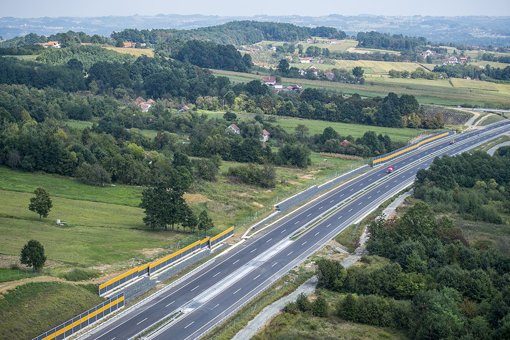 DOBOJ: Na auto-putevima izmjena saobraćaja zbog radova