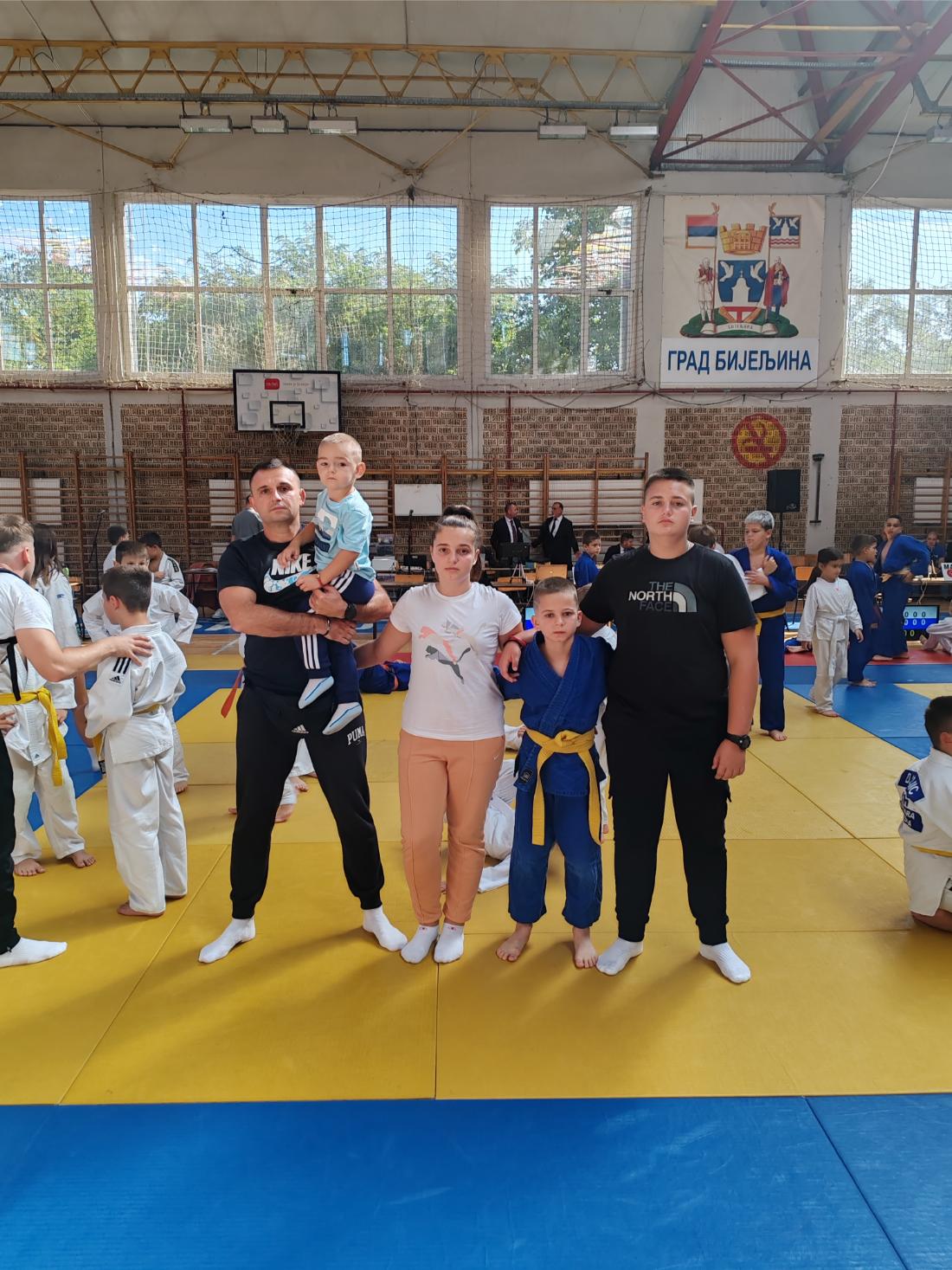 DZK Morote Petrovo 06