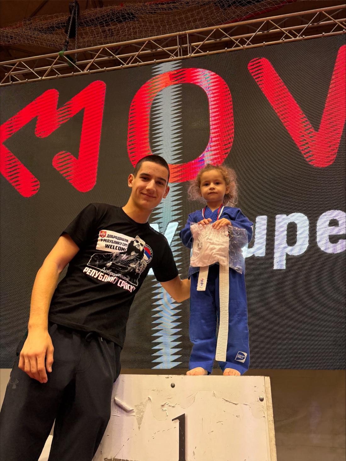 DOBOJ Zlatne medalje za Anu Todorovic i Anju Nikolic na medjunarodnom dzudo takmicenju 02