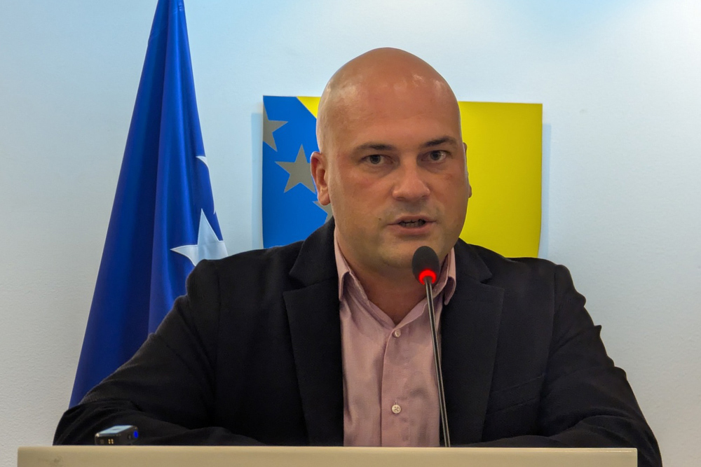 Eko-aktivisti u Parlamentu BiH: „BiH ne smije biti rudarska kolonija“ – zahtjevi za moratorij i reviziju koncesija