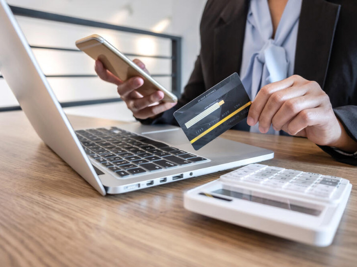 Novi zakon u Srpskoj: Onlajn trgovci koji kupcima ne vrate pare plaćaće penale