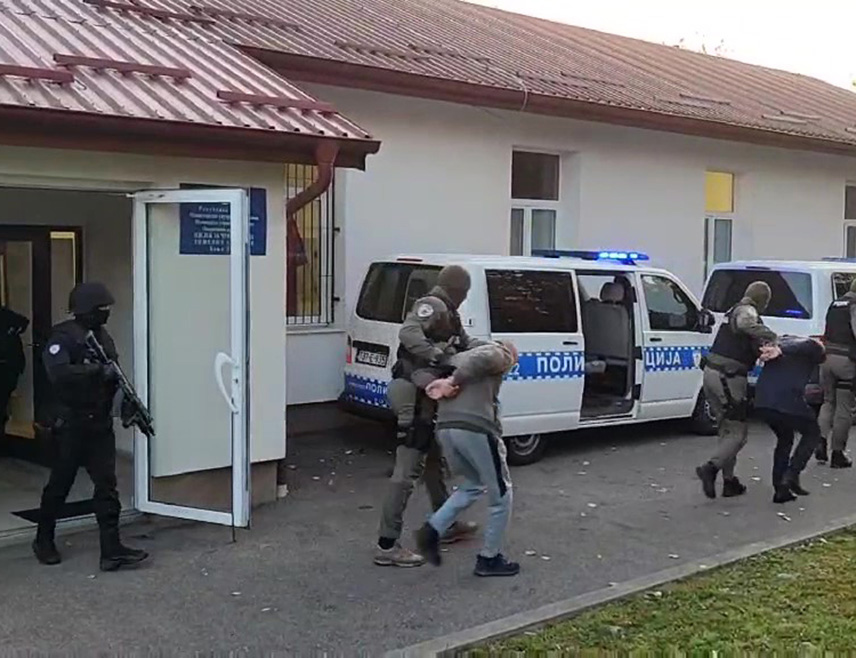 Uhapšena četiri službenika Uprave za indirektno oporezivanje BiH u akciji "Border"