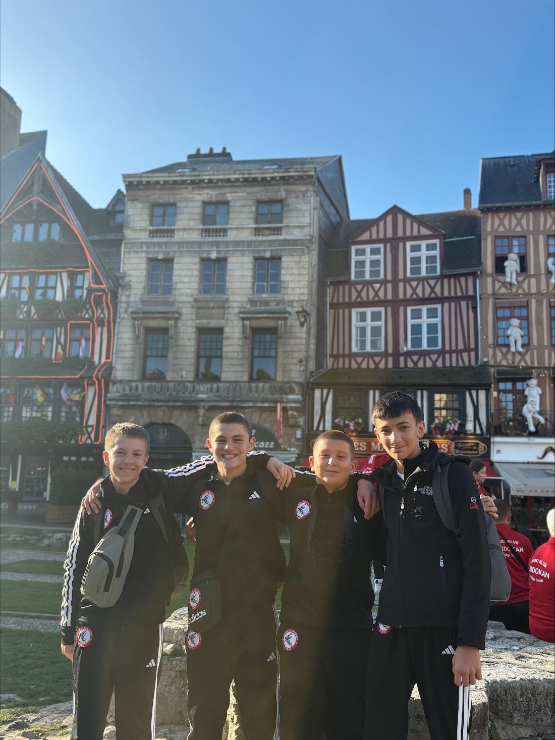 Dzudo klub Ozren Doboj u posjeti prijateljskom klubu DU GRAND RUAN 07