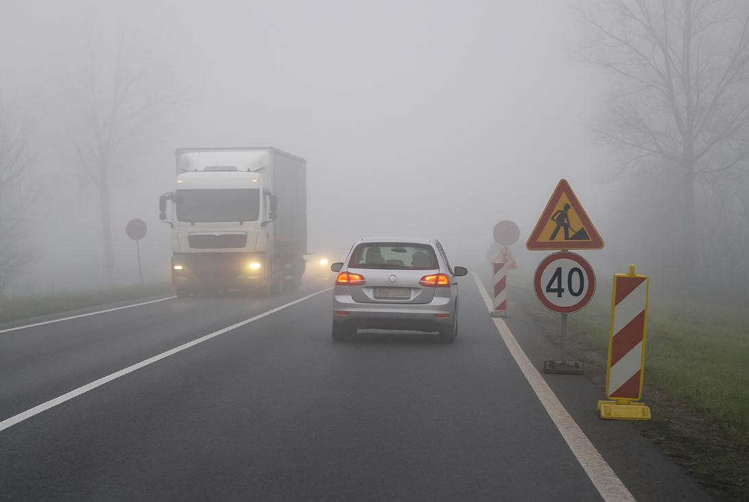 Stanje na putevima u Republici Srpskoj – Magla, radovi i izmjene režima saobraćaja