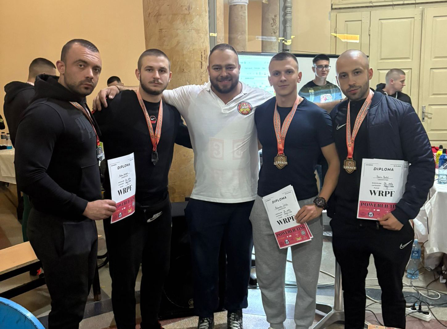 Dobojlije osvojile brojne medalje na međunarodnim powerlifting takmičenjima u Somboru i Zenici