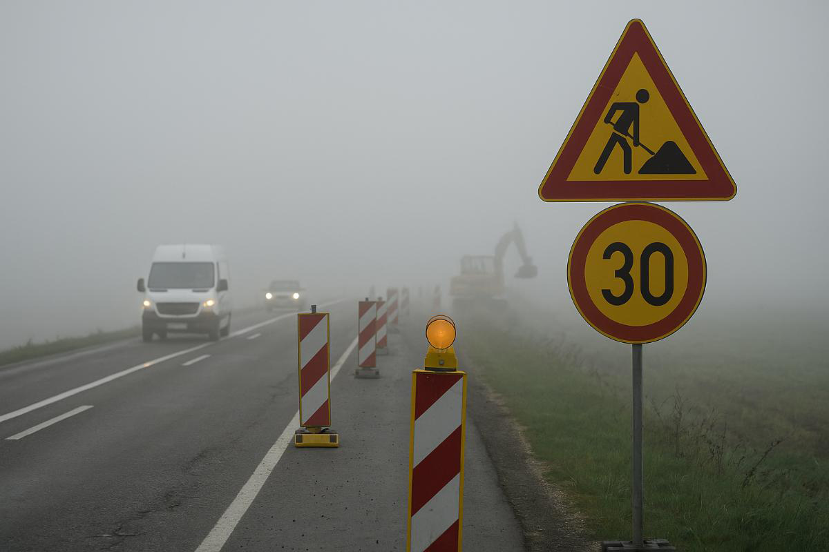 Magla i brojni radovi usporavaju saobraćaj širom Republike Srpske i Federacije BiH