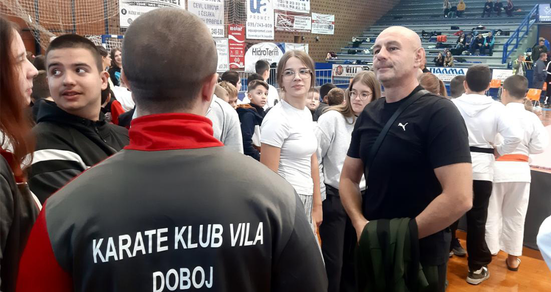 Karatisti „Vile“ iz Doboja osvojili 11 medalja na Memorijalnom turniru „Pjer“ u Jagodini