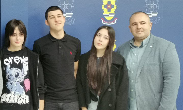 DOBOJ: Učenici Saobraćajne i elektro škole razvili aplikaciju koja pomaže dijabetičarima