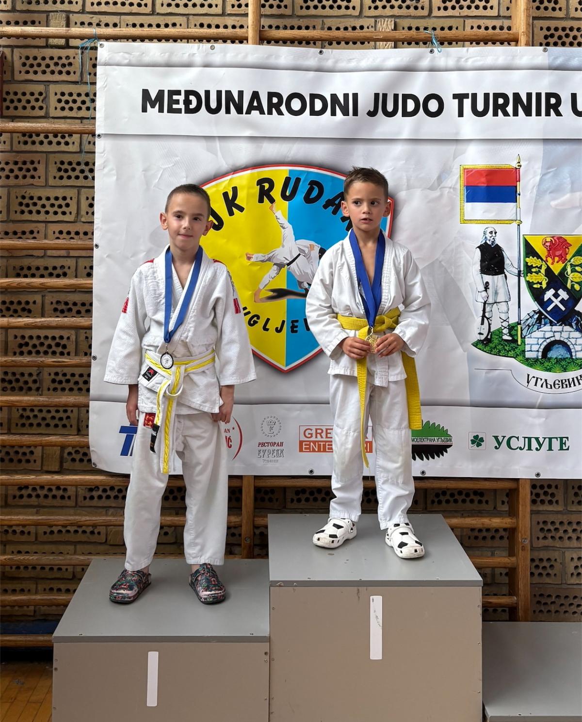 Dzudisti Ozrena iz Doboja briljirali na medjunarodnom turniru u Ugljeviku 06