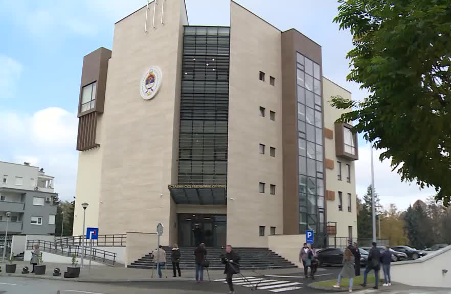 Ustavni sud RS: Nezakonita naplata MUP-a – Sandić traži ostavku ministra