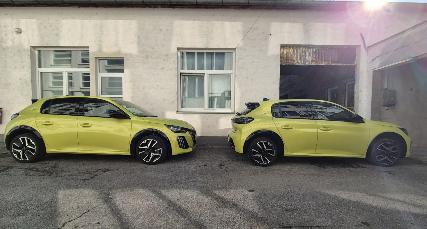 Oduzeta dva vozila u Derventi pod Interpolovom potragom