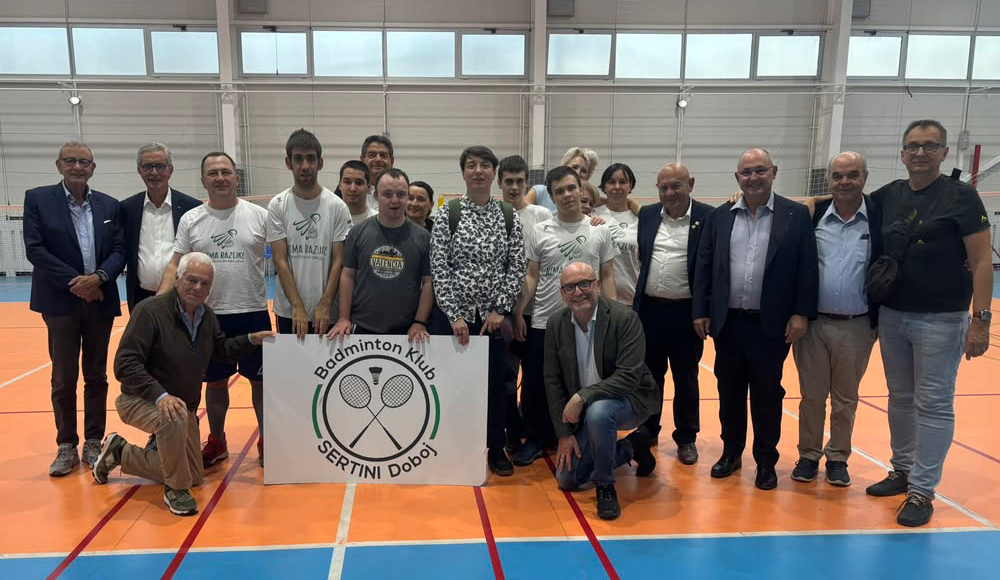 DOBOJ: Delegacija Rotary Internationala posjetila Badminton klub Sertini