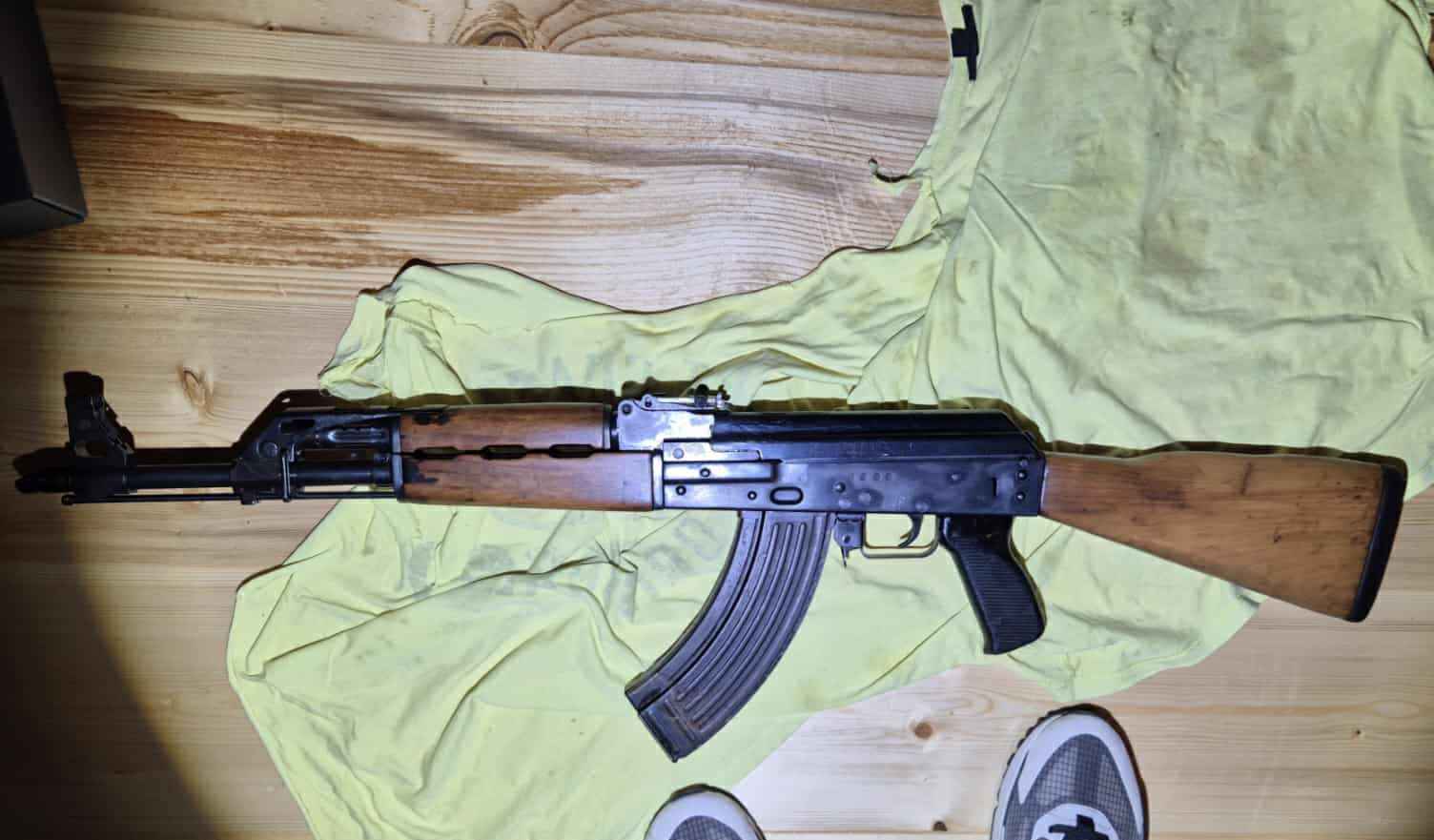 Prilikom pretresa u Derventi pronađeno oružje i municija