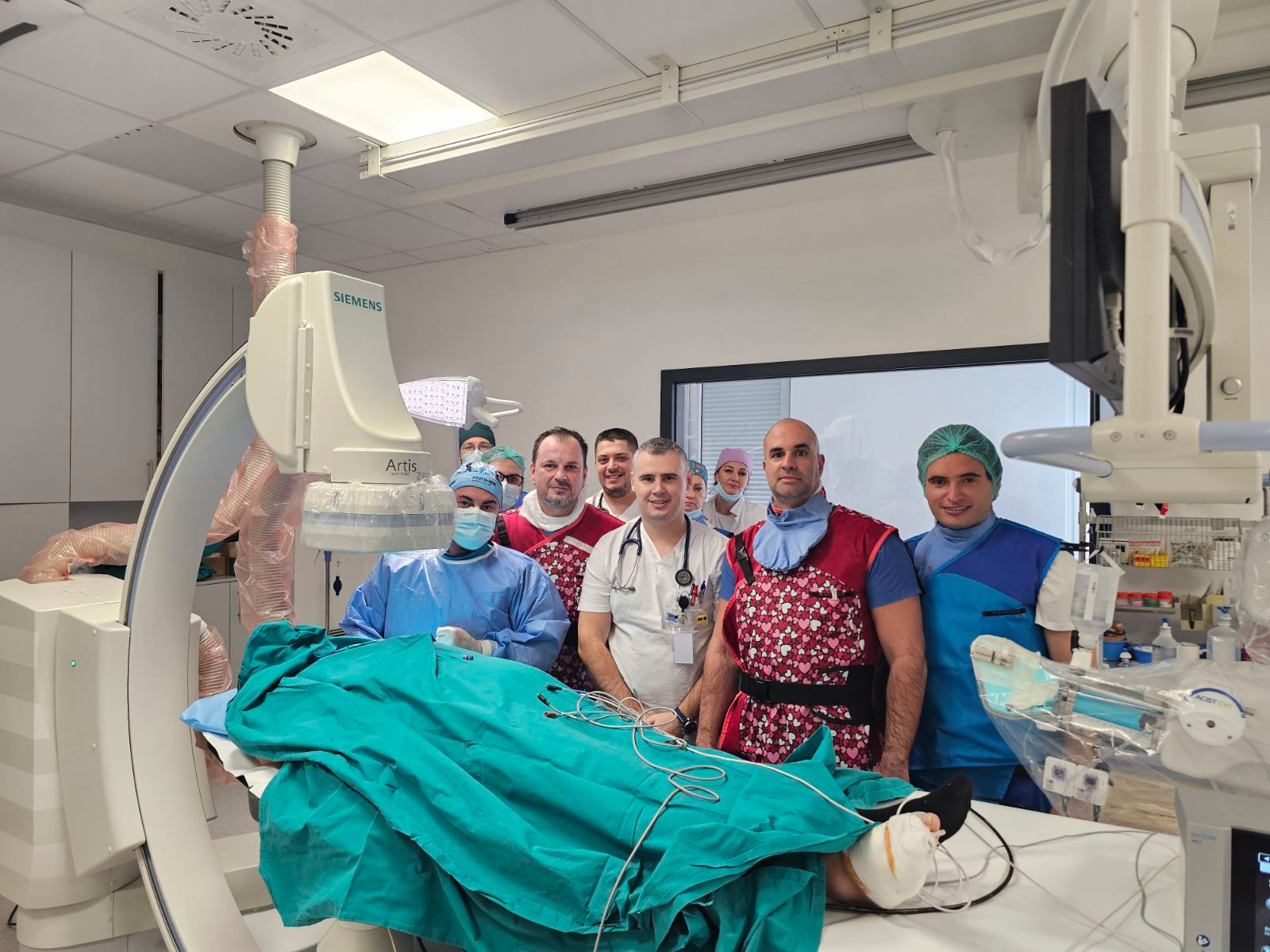 DOBOJ: Po prvi put ugrađeni pejsmejkeri i ICD uređaji u Bolnici