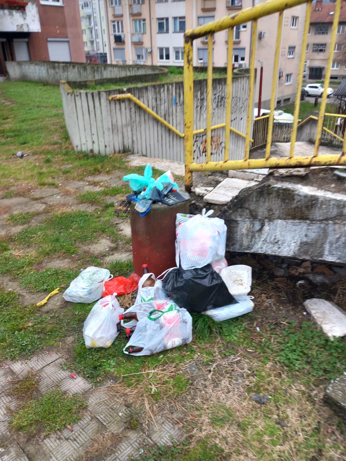 svaki narod ima vlast kakvu zasluzuje 01