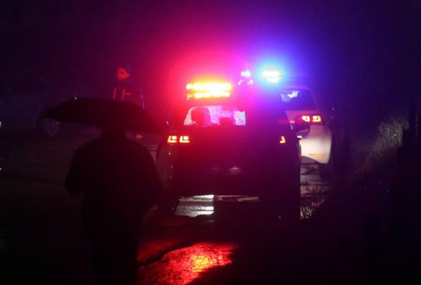 DOBOJ: Teška nesreća na magistralnom putu u Derventi, vozač stradao na licu mjesta