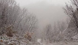 VRIJEME: Pretežno hladno i oblačno uz mogućnost slabe padavine ili ledene kiše