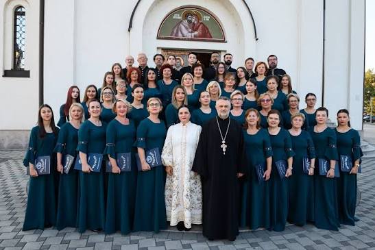 DOBOJ: Božićni koncert „Javora“ i „Bogoljublja“ večeras u 19 časova