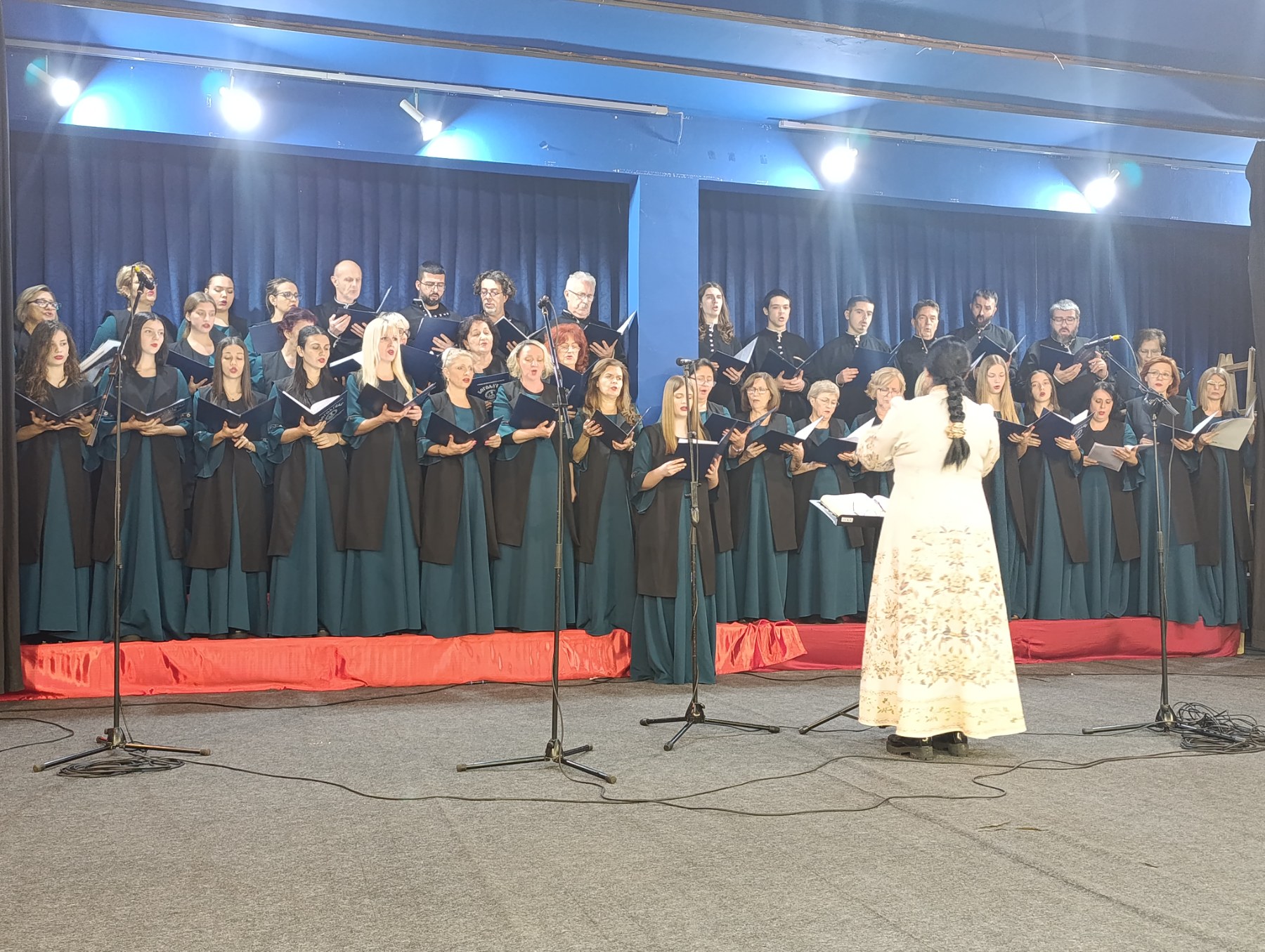 Bozicni koncert hor Bogoljublje Doboj