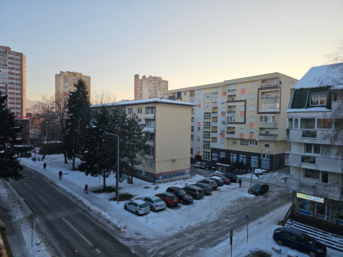 VRIJEME: Oblačno i hladno, uz postepeno otopljavanje