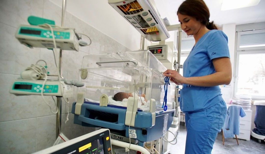 DOBOJ: U protekla 24 časa rođene dvije djevojčice i dječak