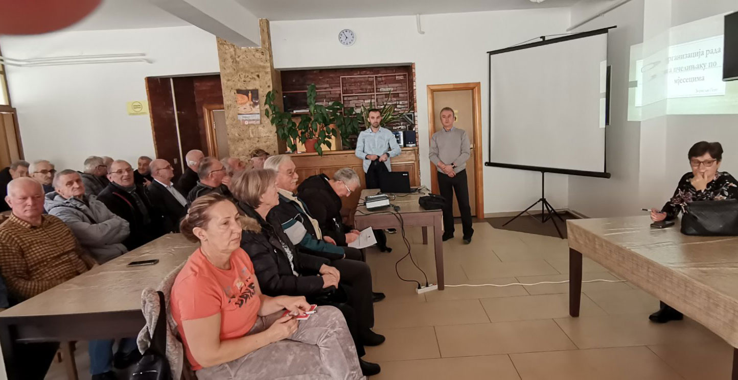 DOBOJ: Voćari amateri najviše nedoumice imaju oko orezivanja rodnih grana