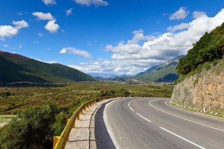 PUTEVI: Saobraćaj uglavnom nesmetan