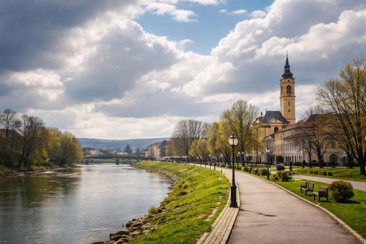 VRIJEME: Oblačno jutro, tokom dana toplije i promjenljivo