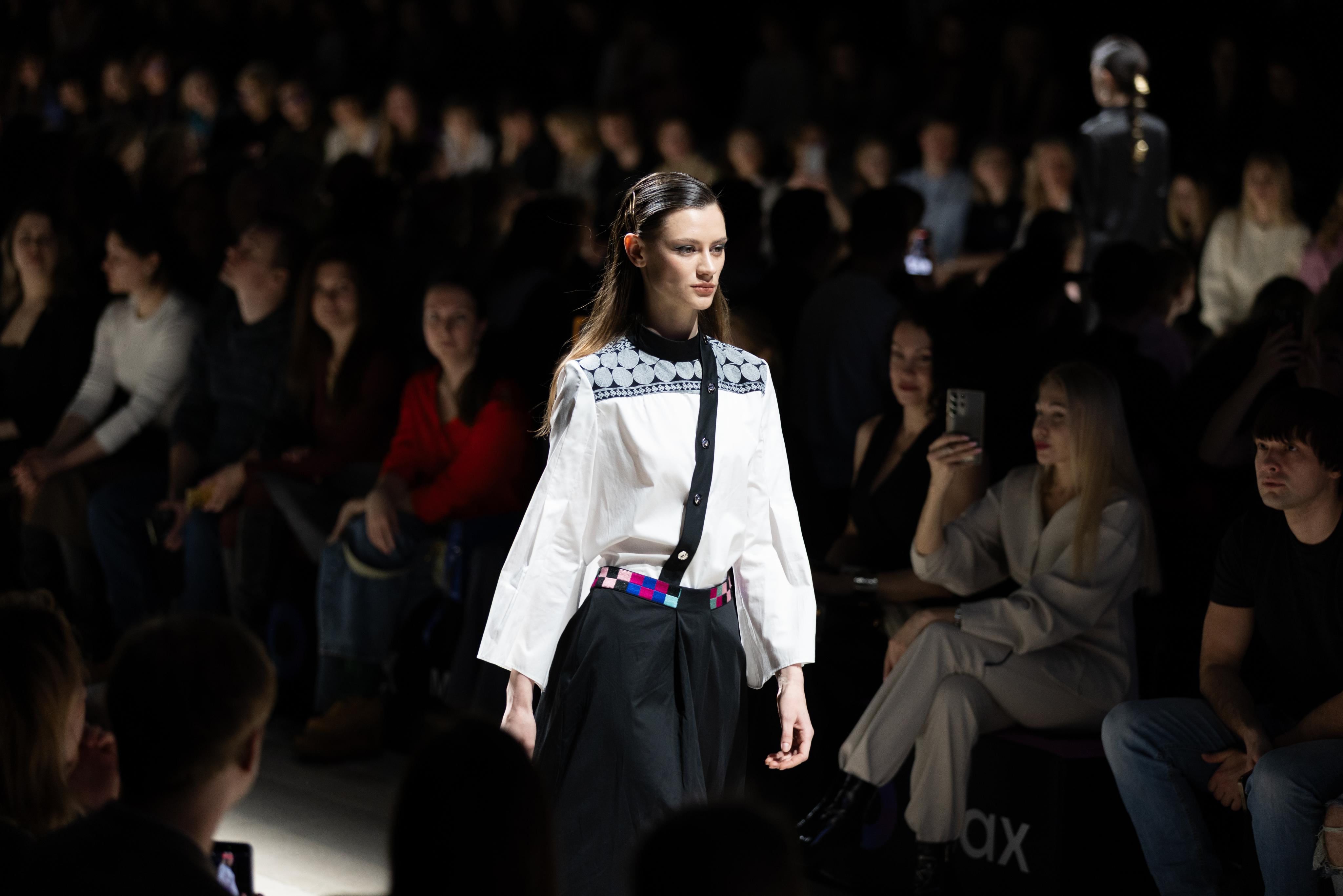 Xuaujin at Moscow Fashion Week 