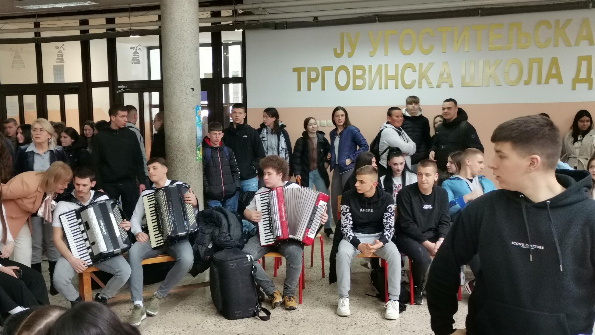 DOBOJ Kreativnoscu protiv zavisnosti 03