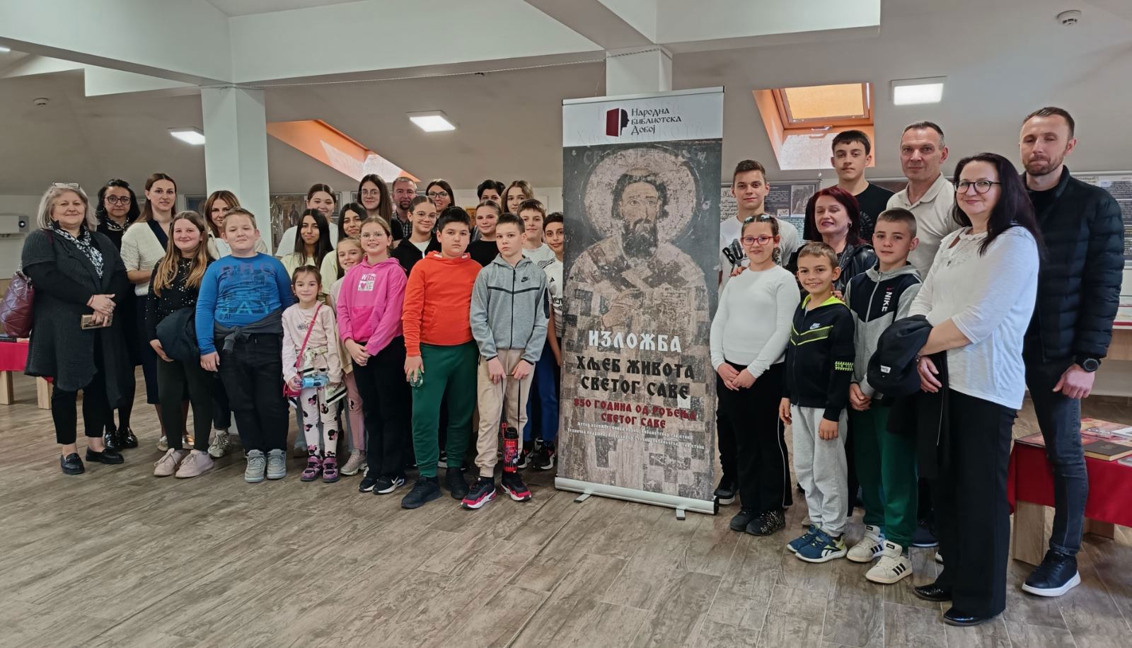 DOBOJ: Učenici iz Kakmuža posjetili izložbu „Hljeb života Svetog Save“