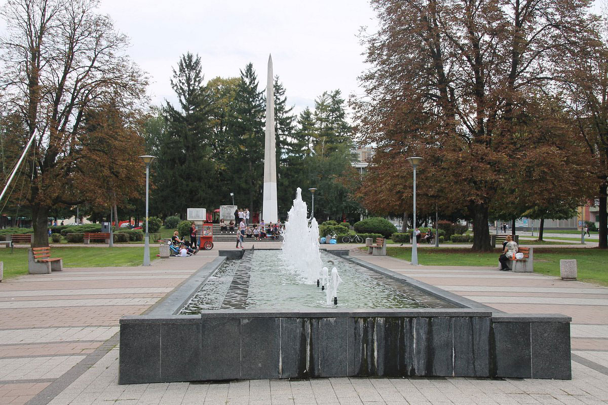 DOBOJ: Obilježavanje Dana oslobođenja 17. aprila