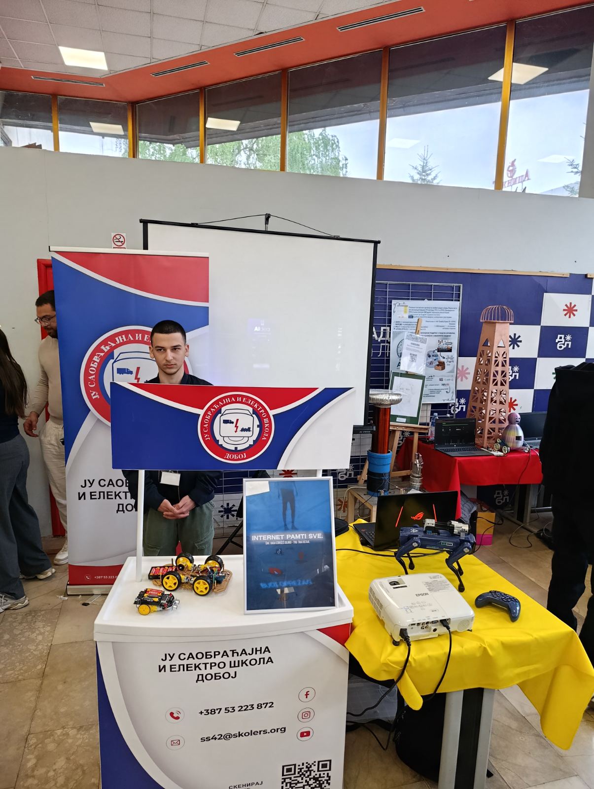 saobracajna i elektro skola Doboj 03